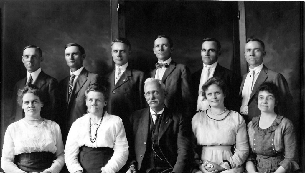 Ingels, John and Henrietta (Costlow) and family